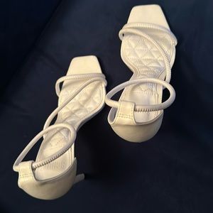 Brand new Shultz high heels!